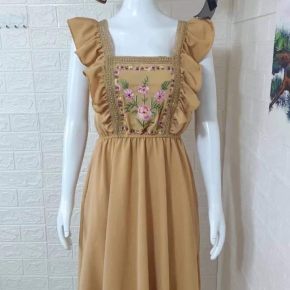 Bangkok Thailand Dress - Picture 4 of 6